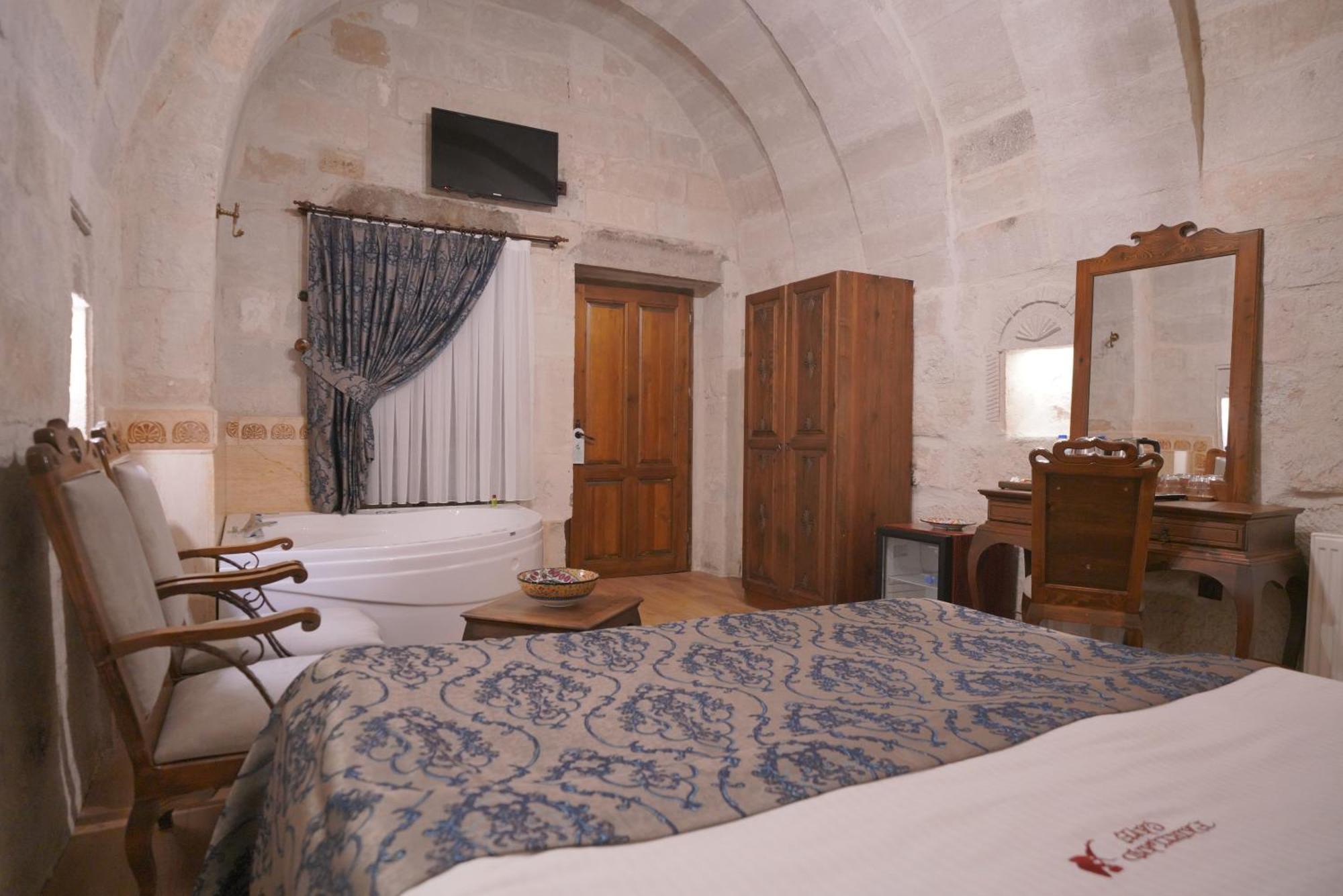 Hotel Fairyland Cave 2*